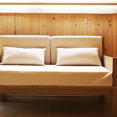 Haevichi Pension Seogwipo Ngoại thất bức ảnh